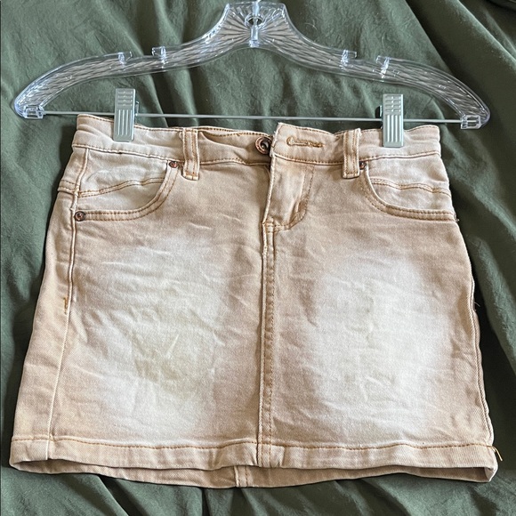 Tiger Mist Light Tan Mini Skirt - Picture 2 of 4